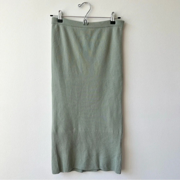alice + olivia Leo Side Slit Wool Blend Sweater Midi Skirt Sage Green - Picture 4 of 10
